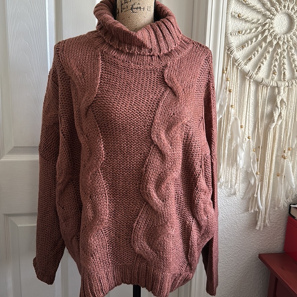 !SOLD!NWT Connoto | Oversized Turtleneck Knit Sweater | M/L - Picture 5 of 9